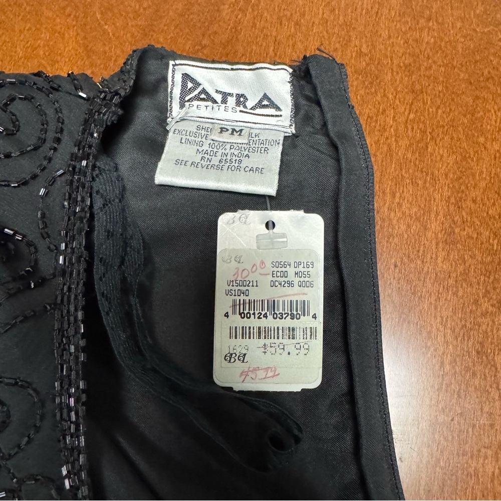 NWT Vintage Patra Petites 100% Silk Beaded Sequined Evening Top Black 80’s Sz MP - Picture 4 of 11